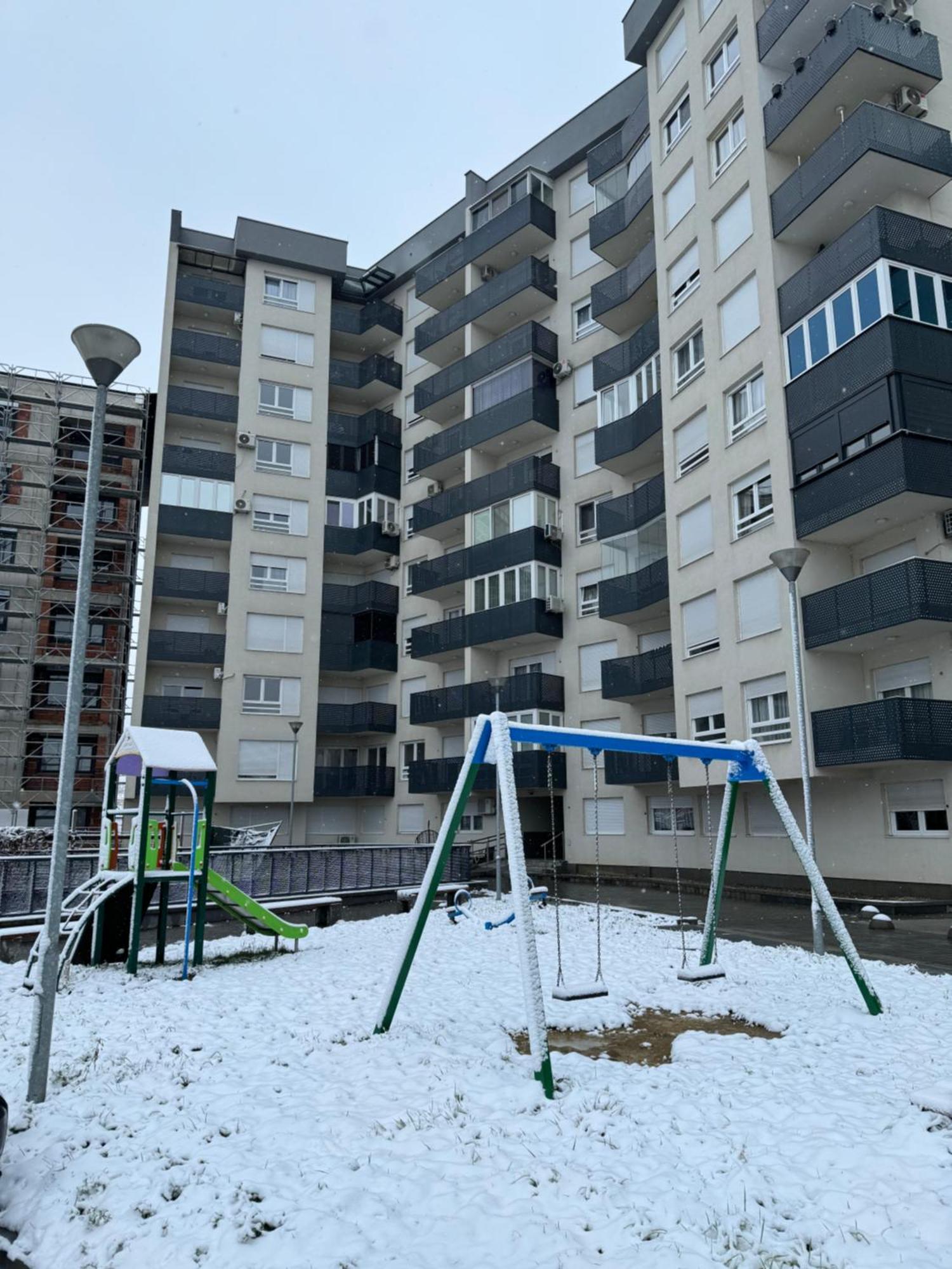 Ferienwohnung Amina Tuzla Exterior foto